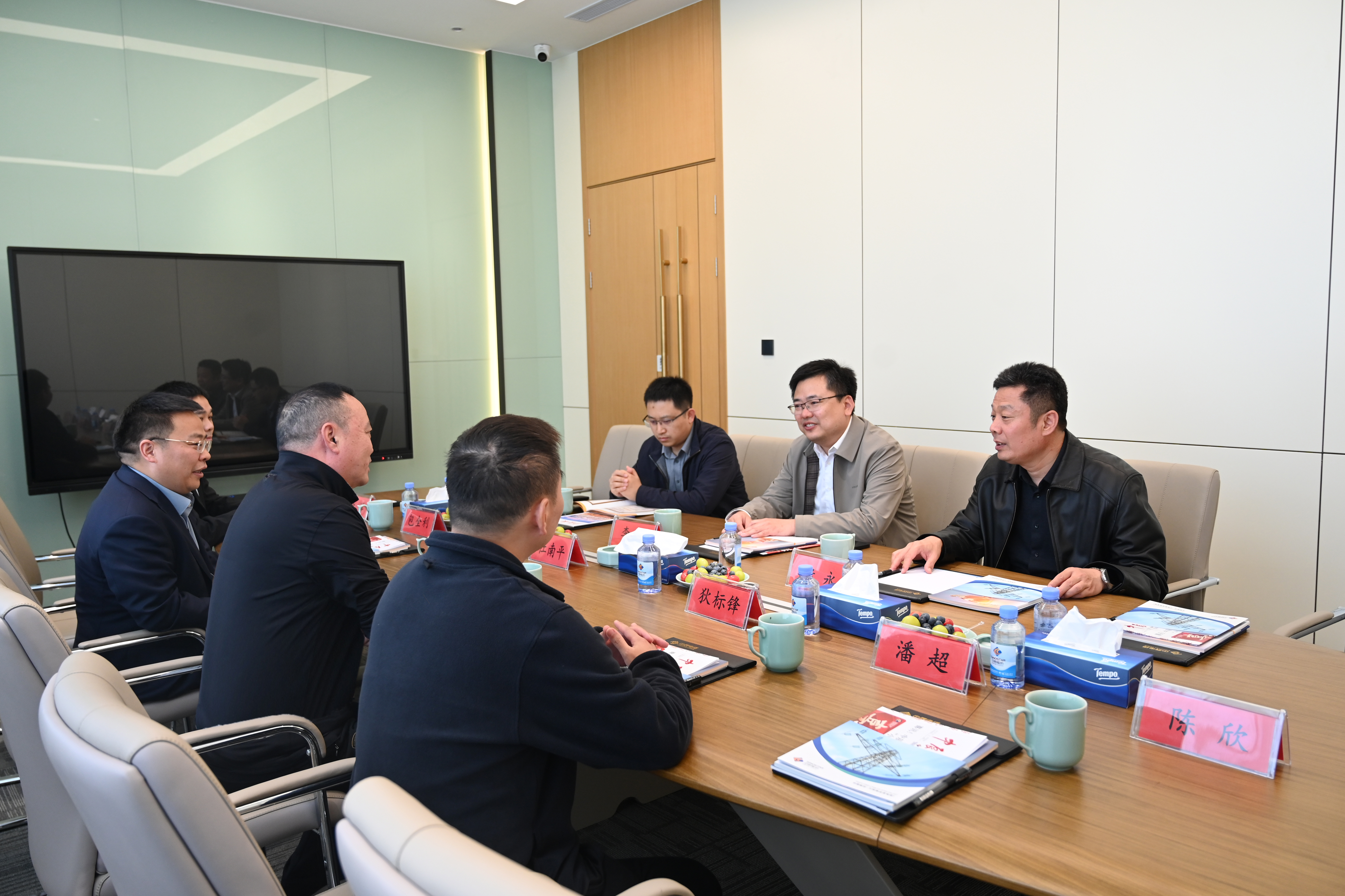 山东能源集团李彬一行至抖du圈电缆调查调研
